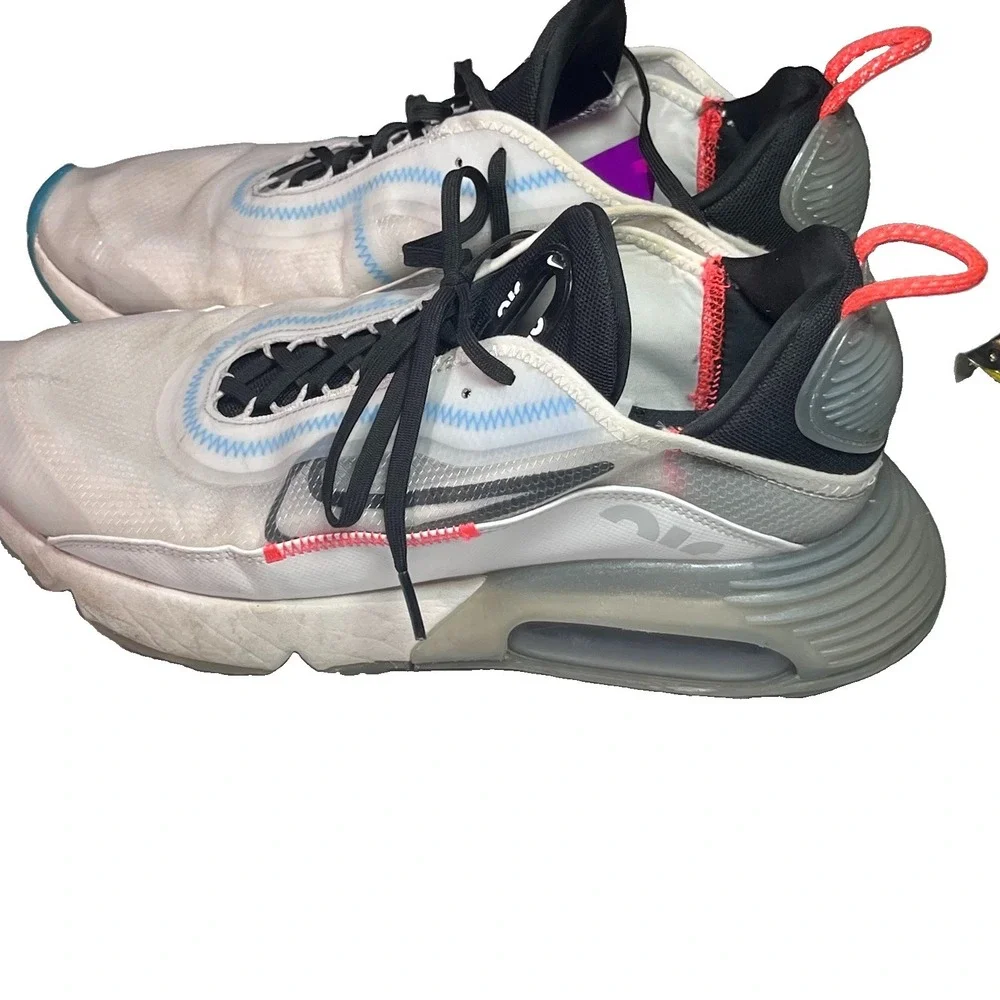 Nike Air Max 2090 Pure Platinum CT7695-100 Men's Size 11 EUC